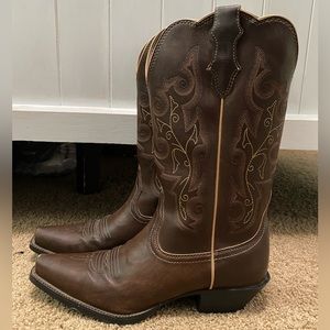 Women’s Justin Boots size 10